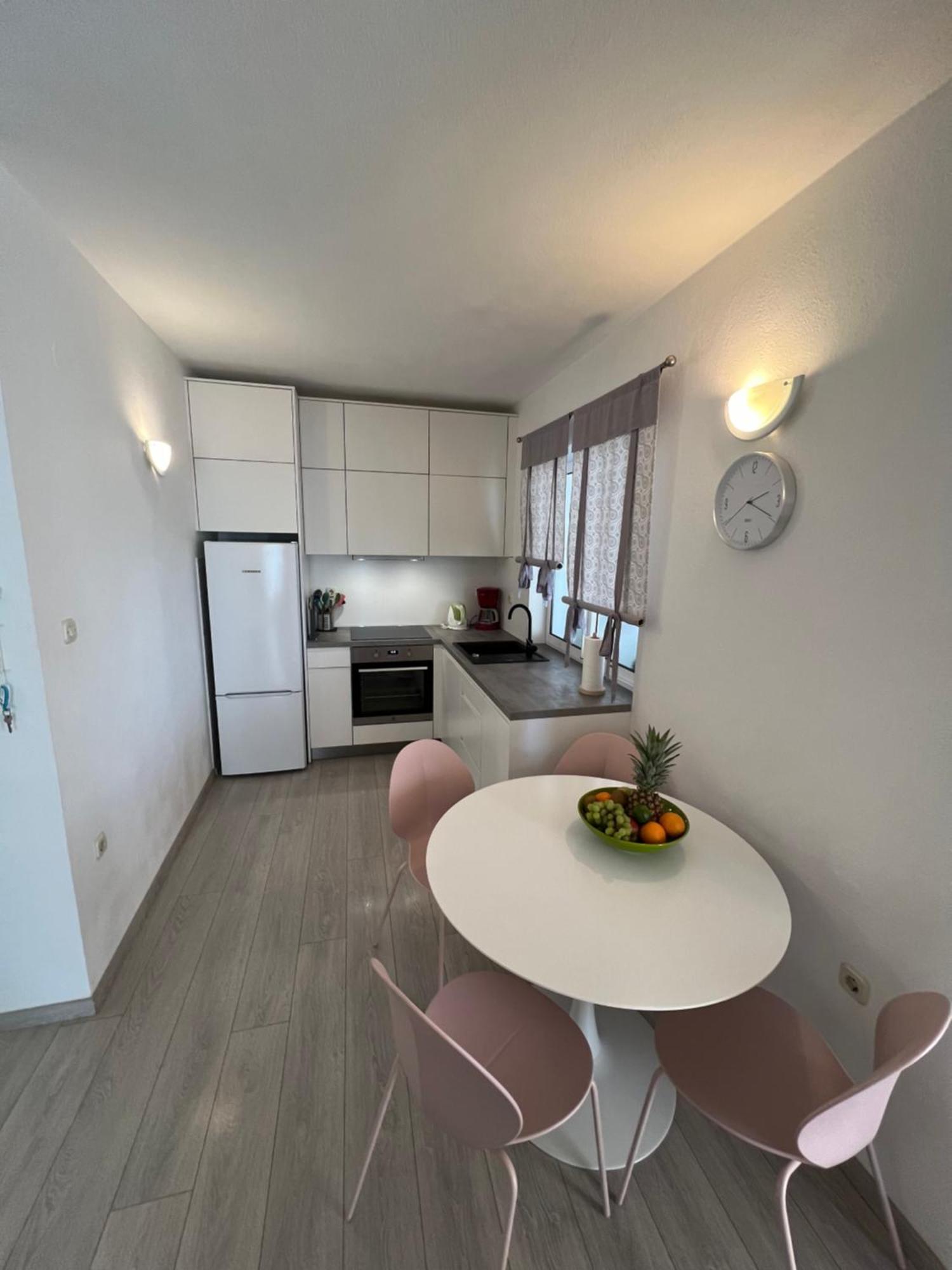 Apartment Chiara Tučepi Kültér fotó